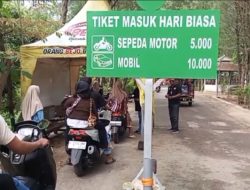 Kunjungan Pantai balongan Naik 5 Kali Lipat, Aroma Petis Khas Rembang Jadi Magnet Utama.