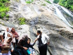 Surga Tersembunyi,Pesona Eksotis Air Terjun Kalimancur Lasem