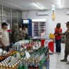 Satpol PP Rembang Sisir Toko Modern, Tegur Gerai yang “Bandel” Buka Terlalu Pagi