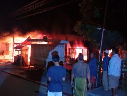 Kebakaran Hebat Hanguskan Bengkel “Ibas Motor” di Sulang Rembang, Kerugian Ditaksir Capai Miliaran