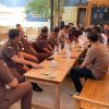 Perkuat Kamtibmas, Kapolres dan Kajari Rembang Gelar “Ngopi Bareng” Elemen Sipil