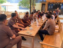 Perkuat Kamtibmas, Kapolres dan Kajari Rembang Gelar “Ngopi Bareng” Elemen Sipil