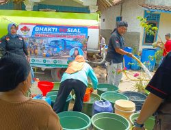 Dengar Jeritan Warga Waru Gunung yang Mengalami Krisis Air Sejak Agustus, LP3 Rembang Pasok Air Bersih